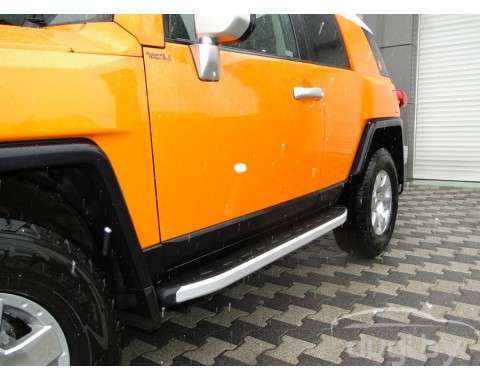 Пороги алюминиевые "Newstar Grey" для Toyota FJ Cruiser